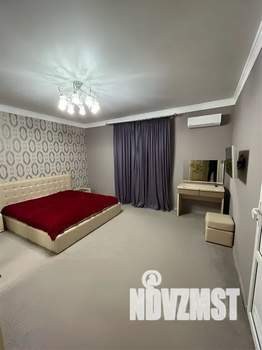 3-к квартира, посуточно, 104м2, 2/7 этаж