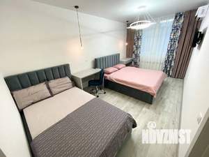 1-к квартира, посуточно, 46м2, 2/18 этаж