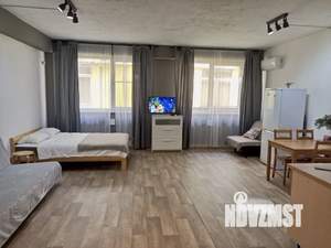 Студия квартира, посуточно, 45м2, 1/5 этаж