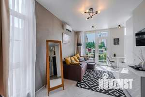 Студия квартира, посуточно, 30м2, 3/3 этаж