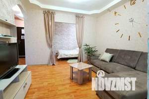 1-к квартира, посуточно, 42м2, 6/9 этаж