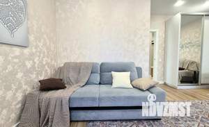 1-к квартира, посуточно, 37м2, 1/1 этаж