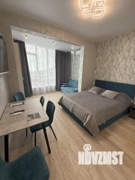 Студия квартира, посуточно, 30м2, 10/17 этаж