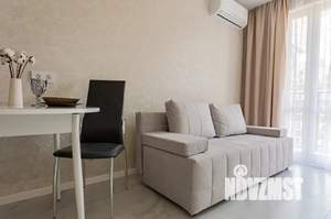 1-к квартира, посуточно, 37м2, 8/12 этаж
