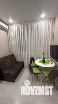 1-к квартира, посуточно, 37м2, 1/7 этаж