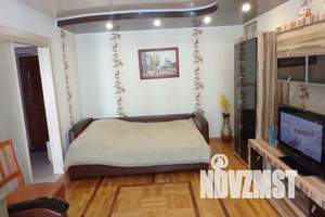 1-к квартира, посуточно, 33м2, 2/4 этаж