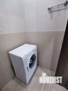 Студия квартира, посуточно, 40м2, 1/7 этаж