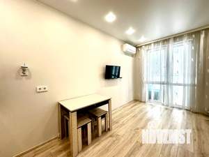 Студия квартира, посуточно, 28м2, 6/12 этаж