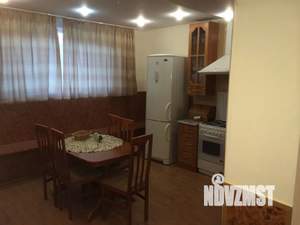 3-к квартира, посуточно, 82м2, 4/4 этаж
