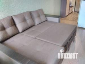 Студия квартира, посуточно, 27м2, 8/10 этаж
