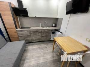 Студия квартира, посуточно, 18м2, 1/3 этаж