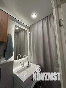 Студия квартира, посуточно, 15м2, 4/5 этаж