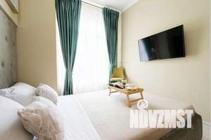 1-к квартира, посуточно, 40м2, 1/8 этаж