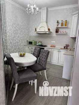 3-к квартира, посуточно, 63м2, 2/5 этаж