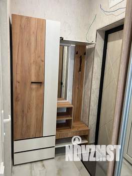 Студия квартира, посуточно, 30м2, 1/3 этаж