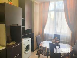 Студия квартира, на длительный срок, 40м2, 4/10 этаж