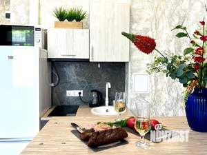 Студия квартира, посуточно, 23м2, 1/4 этаж