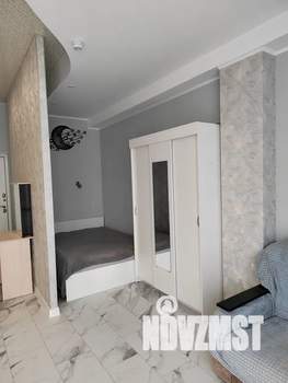 Студия квартира, посуточно, 35м2, 13/13 этаж