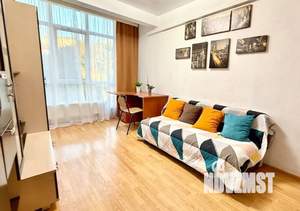 2-к квартира, посуточно, 40м2, 8/24 этаж