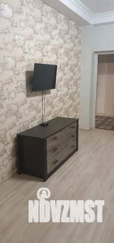 1-к квартира, посуточно, 64м2, 6/12 этаж