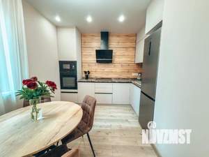 2-к квартира, посуточно, 40м2, 1/1 этаж