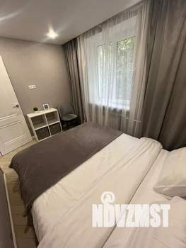 2-к квартира, посуточно, 40м2, 1/5 этаж