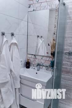 Студия квартира, посуточно, 29м2, 1/3 этаж