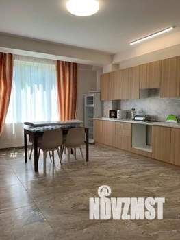 1-к квартира, посуточно, 100м2, 1/1 этаж