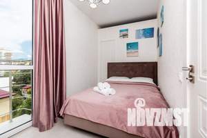 1-к квартира, посуточно, 40м2, 6/18 этаж