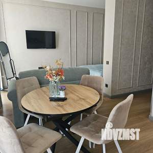 Студия квартира, посуточно, 33м2, 3/3 этаж