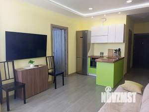 1-к квартира, посуточно, 40м2, 10/17 этаж