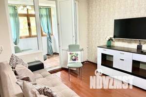 2-к квартира, посуточно, 47м2, 4/4 этаж