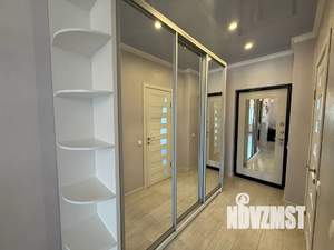 Студия квартира, посуточно, 37м2, 15/21 этаж