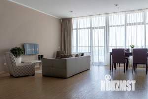 3-к квартира, посуточно, 110м2, 1/1 этаж