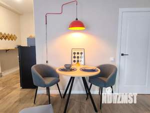 Студия квартира, посуточно, 37м2, 1/16 этаж