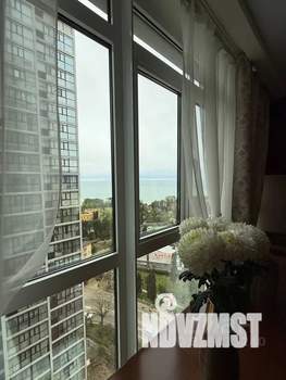 Студия квартира, посуточно, 32м2, 16/25 этаж