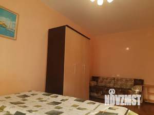 1-к квартира, посуточно, 40м2, 1/5 этаж