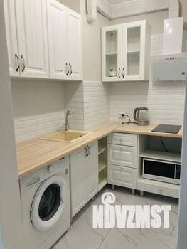 Студия квартира, посуточно, 28м2, 4/10 этаж