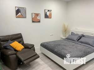 Студия квартира, посуточно, 41м2, 10/12 этаж