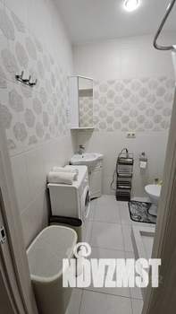 Студия квартира, посуточно, 25м2, 6/13 этаж