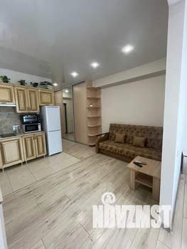 Студия квартира, посуточно, 35м2, 5/10 этаж