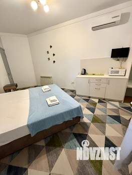 1-к квартира, посуточно, 18м2, 1/4 этаж