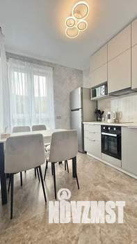 2-к квартира, посуточно, 37м2, 7/12 этаж