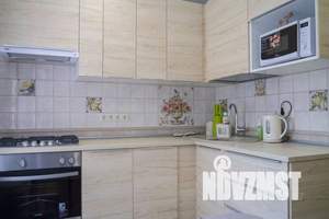 2-к квартира, посуточно, 53м2, 2/5 этаж