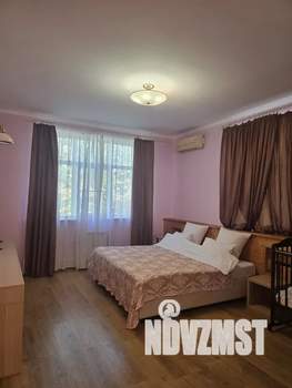 3-к квартира, посуточно, 98м2, 2/3 этаж