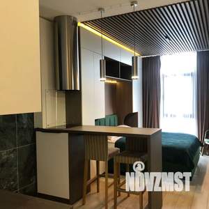 Студия квартира, посуточно, 26м2, 12/18 этаж