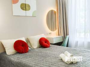 1-к квартира, посуточно, 37м2, 1/1 этаж