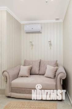 1-к квартира, посуточно, 53м2, 1/1 этаж