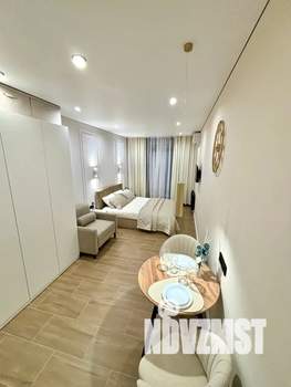 Студия квартира, посуточно, 30м2, 2/5 этаж