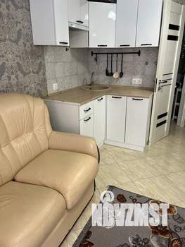 1-к квартира, посуточно, 36м2, 1/3 этаж